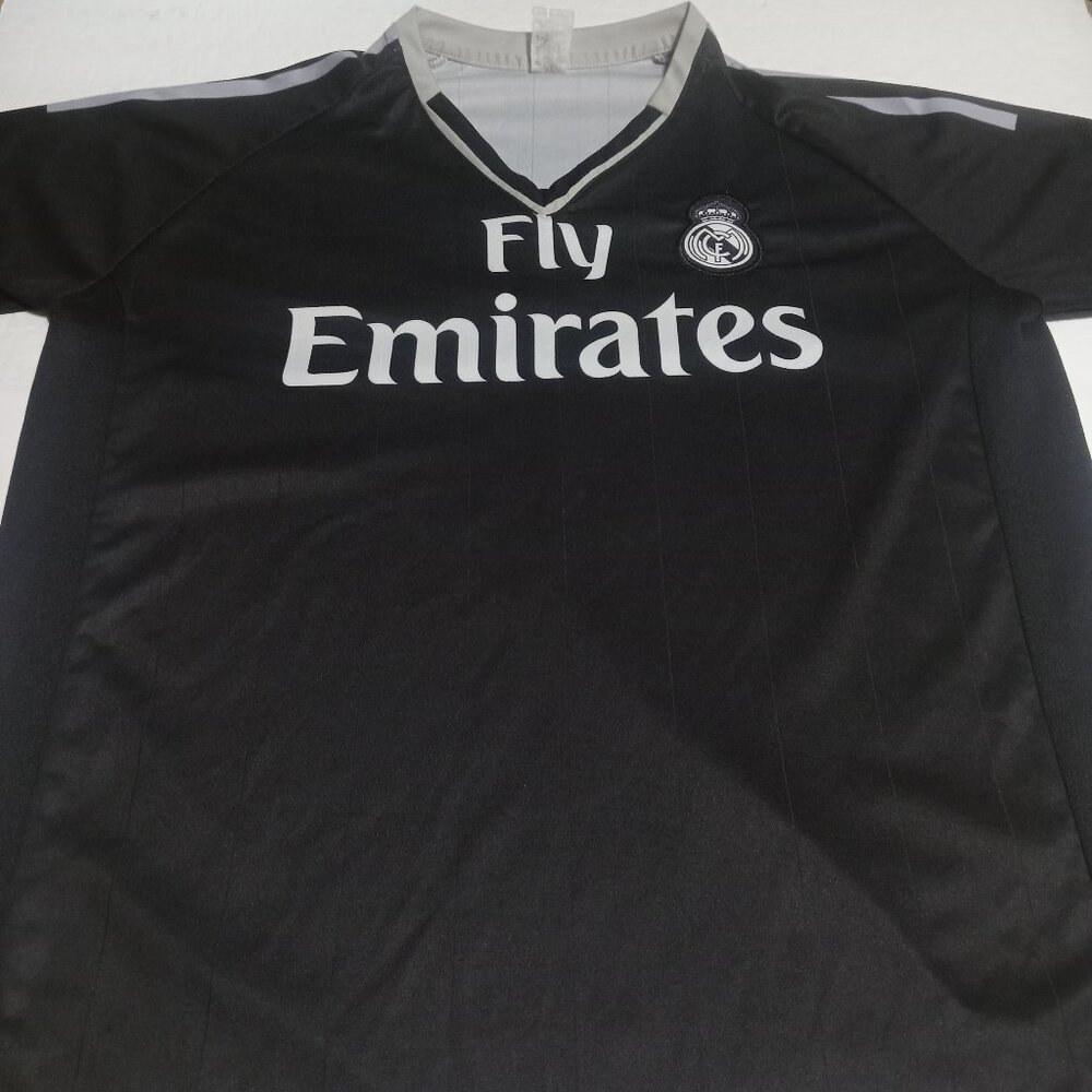 Fly Emirates Men's Black Soccer Jersey Size M